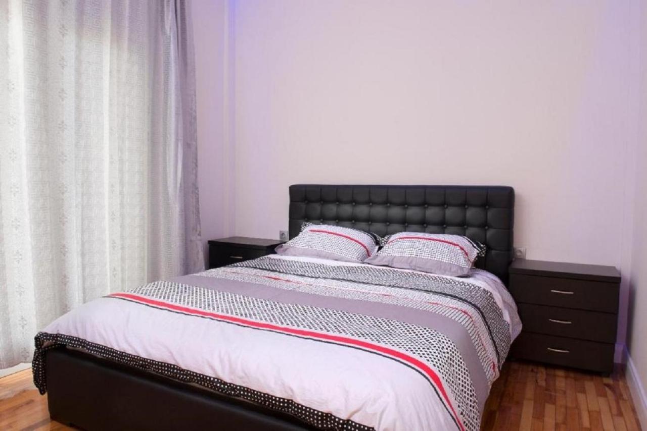 Huge Luxury City Apartment Kateríni Zewnętrze zdjęcie