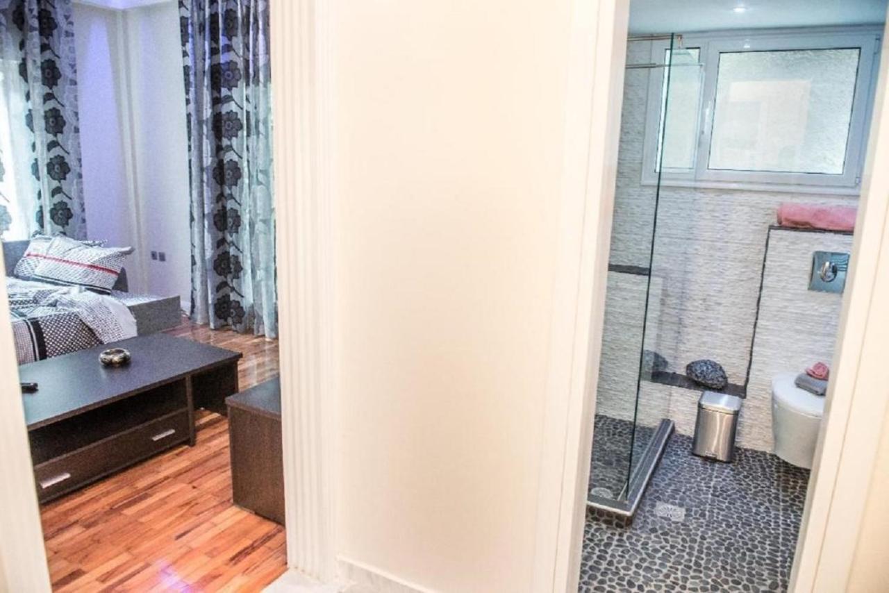 Huge Luxury City Apartment Kateríni Zewnętrze zdjęcie
