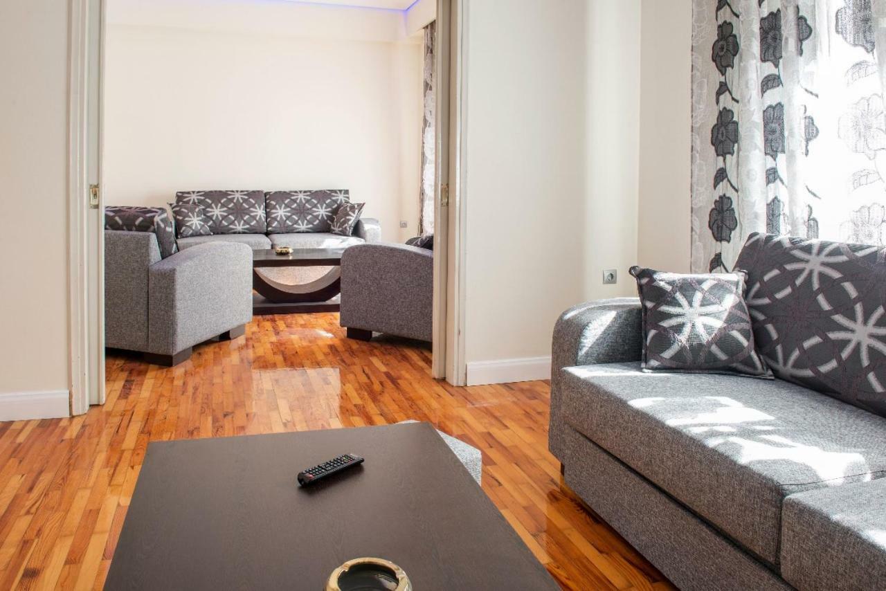 Huge Luxury City Apartment Kateríni Zewnętrze zdjęcie