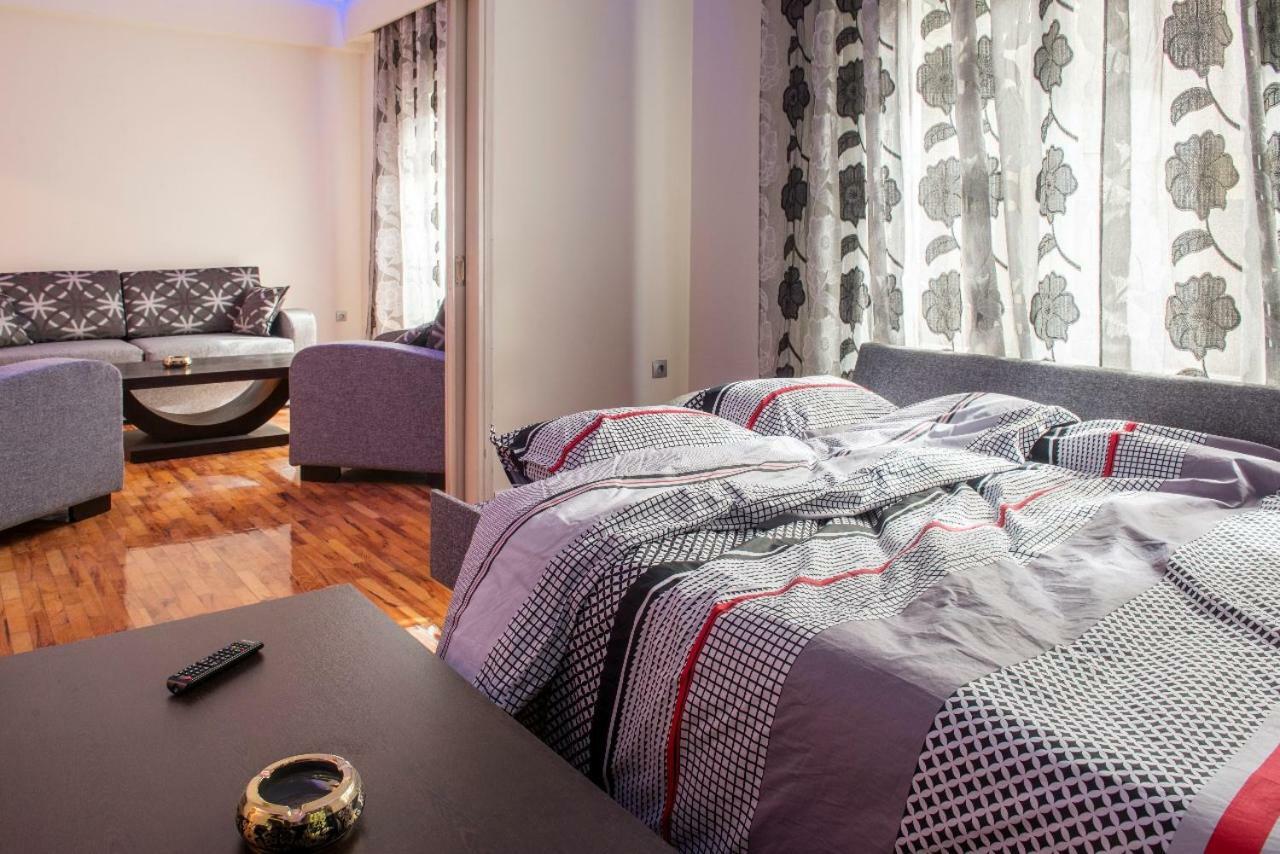 Huge Luxury City Apartment Kateríni Zewnętrze zdjęcie