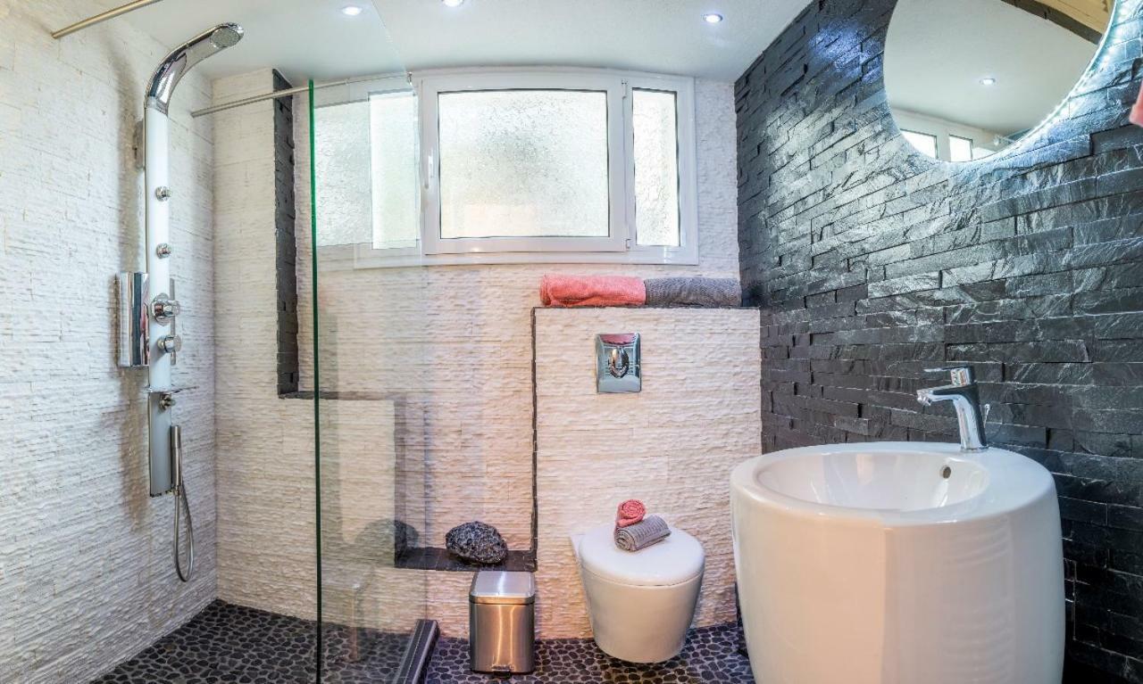 Huge Luxury City Apartment Kateríni Zewnętrze zdjęcie